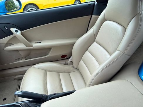Used 2008 Chevrolet Corvette Convertible w/ Preferred Equipment Group RWD image 26