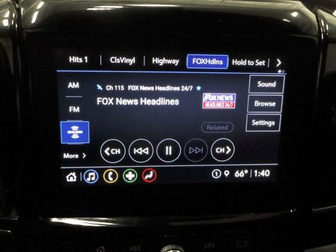 Used 2022 Chevrolet Traverse LT AWD/4WD image 3