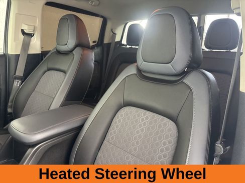 Used 2019 Chevrolet Colorado Z71 image 12