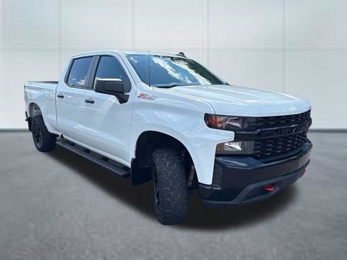 Used 2022 Chevrolet Silverado 1500 Custom Trail Boss w/ LPO, Dark Essentials Package AWD/4WD image 5