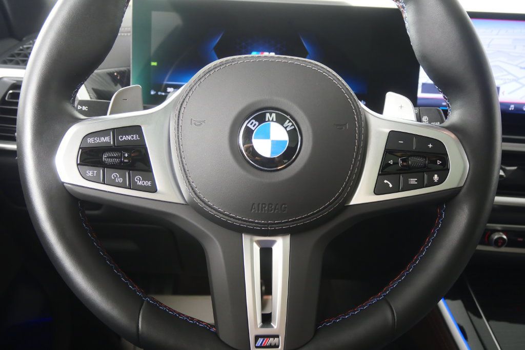 Certified 2026 BMW X5 M60i w/ Executive Package AWD/4WD image 18