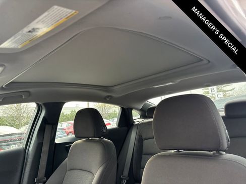 Used 2024 Chevrolet Malibu LT FWD image 12