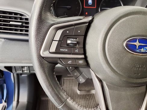 Used 2022 Subaru Outback Premium image 16