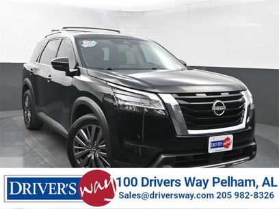 Used 2024 Nissan Pathfinder SL w/ SL Premium Package