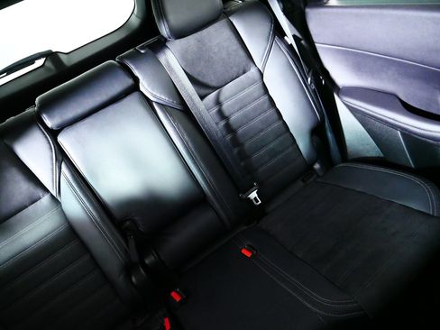 Used 2022 Mitsubishi Outlander SE AWD/4WD image 14