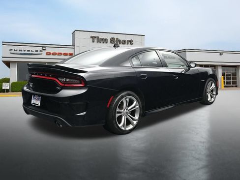 Used 2022 Dodge Charger R/T RWD image 5