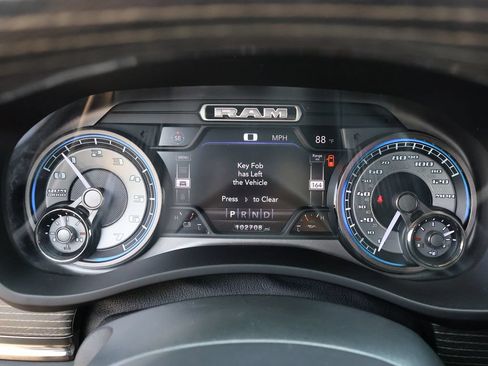 Used 2021 RAM 2500 Limited AWD/4WD image 30