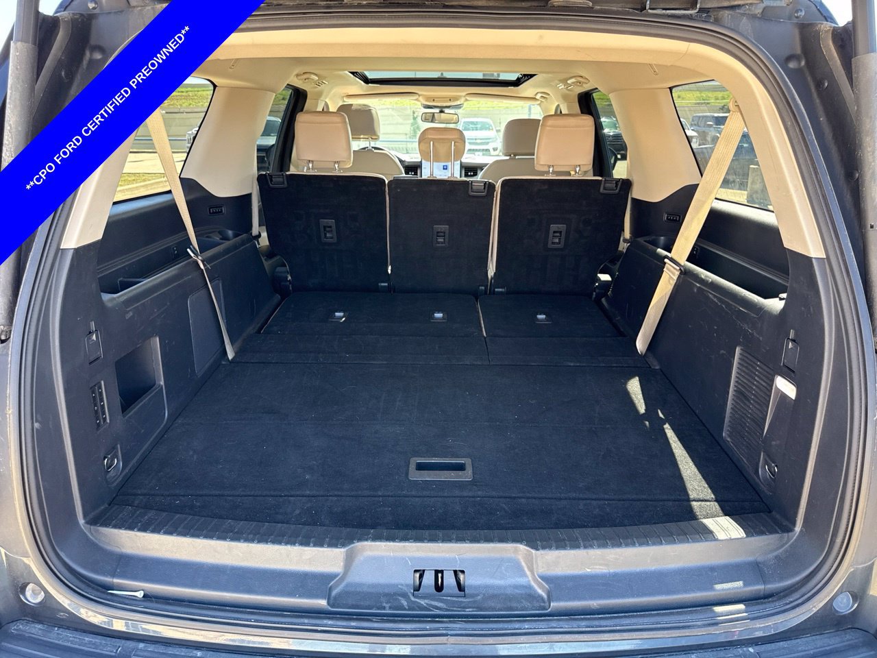 Used 2024 Ford Expedition Max Limited RWD image 11