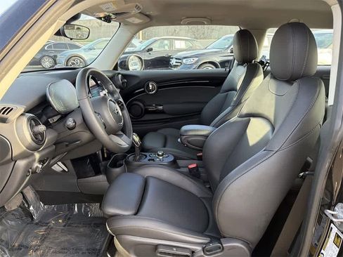 Used 2023 MINI Cooper SE image 25