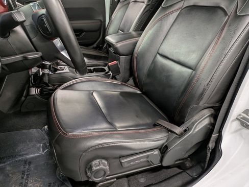 Used 2021 Jeep Wrangler Unlimited Rubicon image 10