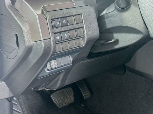 Used 2025 Toyota Tacoma SR5 image 10