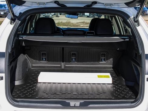 New 2025 Subaru Outback Touring XT image 25