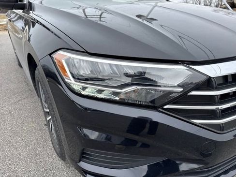 Used 2021 Volkswagen Jetta SE image 12