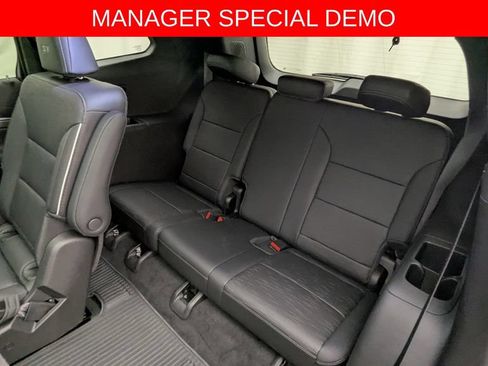 Used 2026 Buick Enclave Sport Touring w/ Power Package AWD/4WD image 37