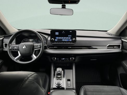Used 2024 Mitsubishi Outlander SE AWD/4WD image 27