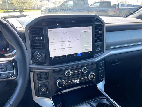 Used 2025 Ford F150 Platinum w/ FX4 Off-Road Package AWD/4WD image 6