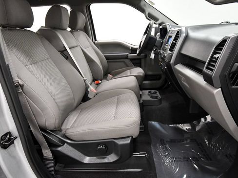 Used 2018 Ford F150 XLT AWD/4WD image 17