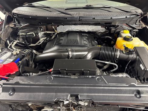 Used 2014 Ford F150 Lariat w/ Equipment Group 502A Luxury image 27