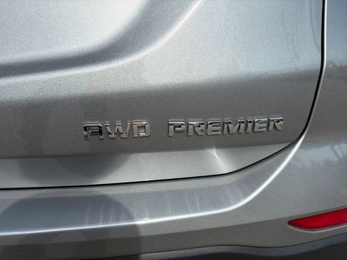 Certified 2024 Chevrolet Equinox Premier AWD/4WD image 15
