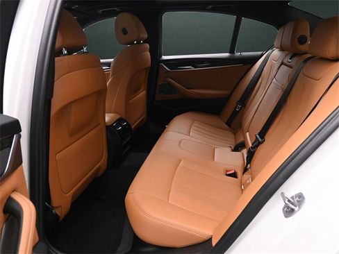 Used 2022 BMW 540i xDrive 540i xDrive w/ M Sport Package image 14