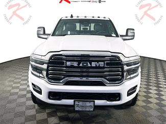 New 2026 RAM 4500 4x4 Crew Cab DRW video 2