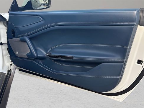 Used 2017 Ferrari GTC4Lusso image 30