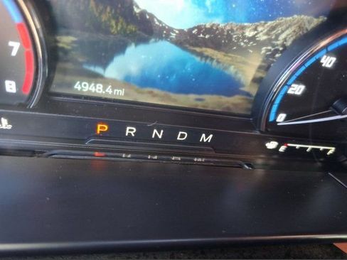 Used 2024 Ford Bronco Sport Badlands image 12