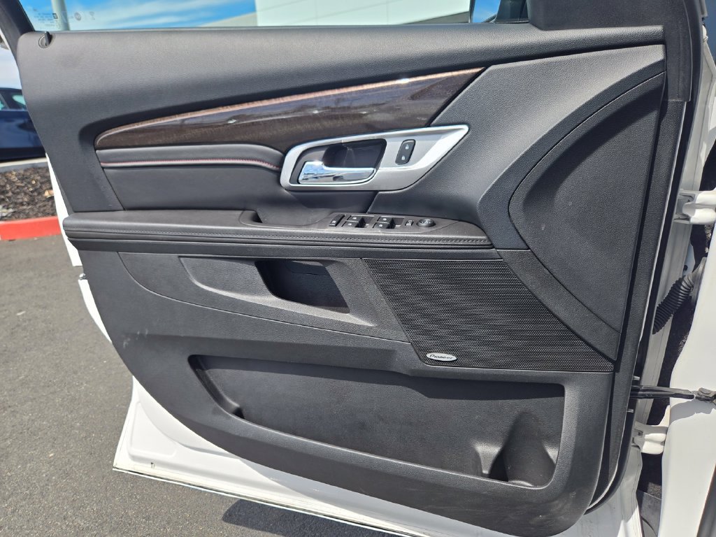 Used 2016 GMC Terrain Denali AWD/4WD image 17