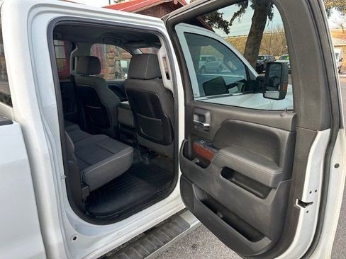 Used 2015 GMC Sierra 2500 SLE image 25