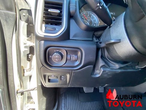 Used 2022 RAM 1500 Laramie AWD/4WD image 37