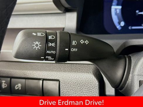Certified 2026 Toyota Tacoma TRD Off-Road AWD/4WD image 14