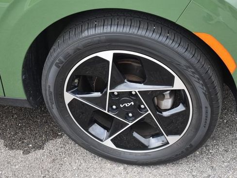 Used 2023 Kia Soul EX FWD image 11