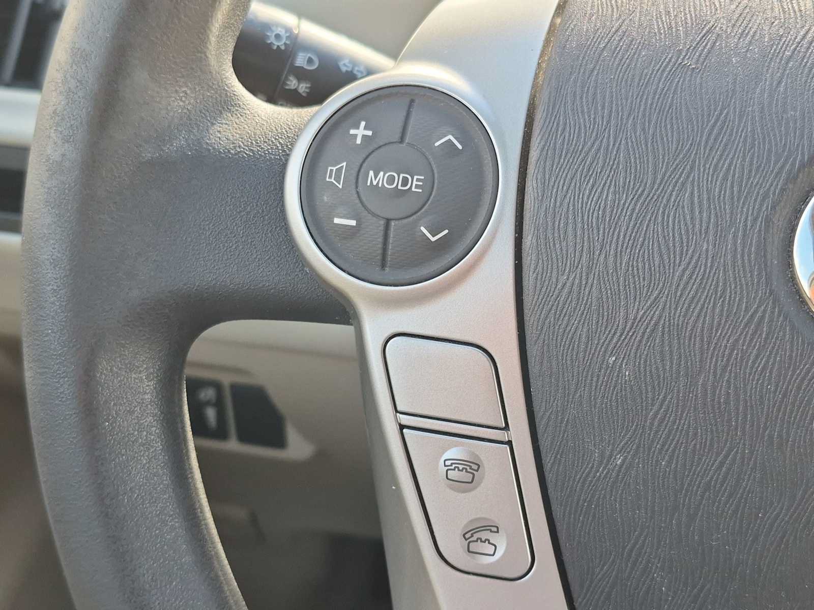 Used 2012 Toyota Prius V Two FWD image 22
