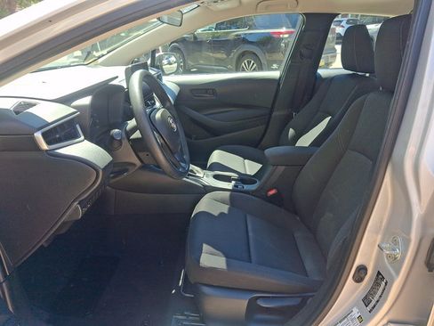 Used 2023 Toyota Corolla LE FWD image 13