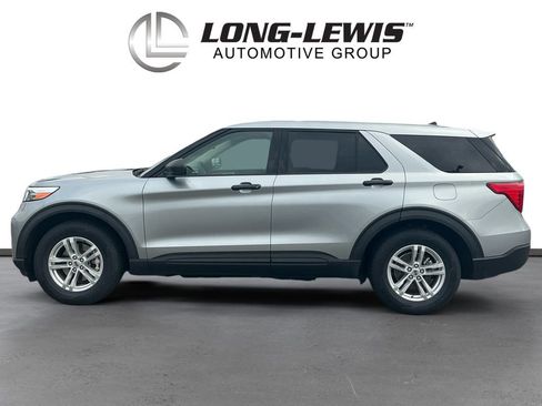 Used 2022 Ford Explorer 2WD image 2