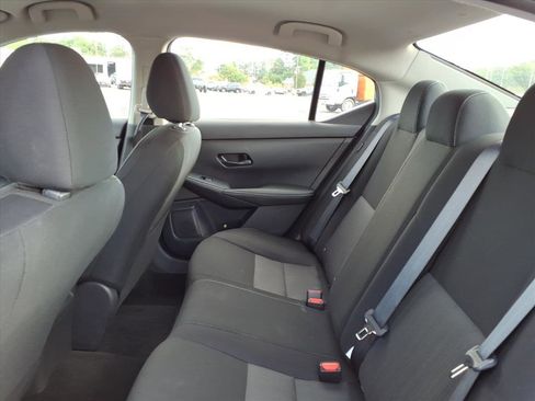 Used 2025 Nissan Sentra SV FWD image 24