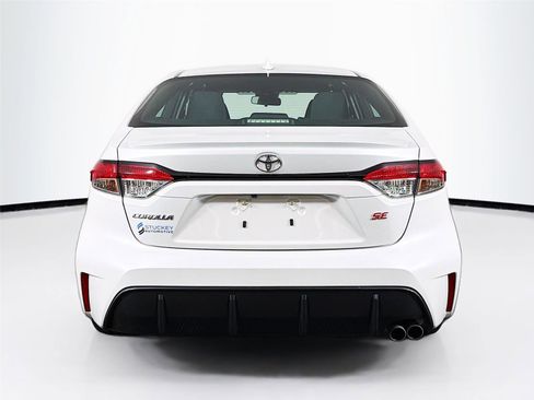 Used 2023 Toyota Corolla SE w/ Carpet Mat Package (TMS) image 6