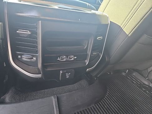 Used 2020 RAM 1500 Big Horn image 24