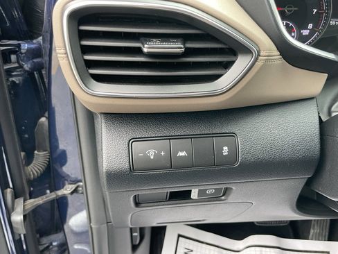 Used 2022 Hyundai Santa Fe SEL w/ Cargo Package image 12