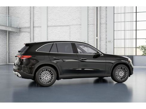 New 2026 Mercedes-Benz GLC 300 image 18