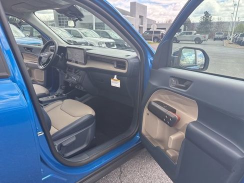 Used 2026 Ford Maverick Lariat image 29