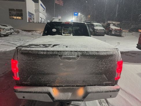 Used 2018 Ford F150 XLT w/ Equipment Group 302A Luxury image 7