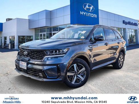 Used 2021 Kia Sorento EX image 1