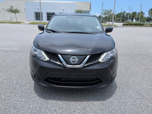Used 2019 Nissan Rogue Sport S FWD image 10