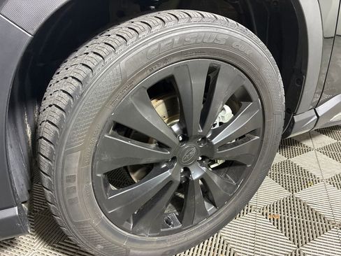 Used 2022 Subaru Ascent Touring image 4