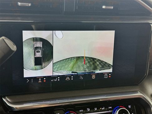 Used 2024 GMC Sierra 2500 Denali Ultimate image 20