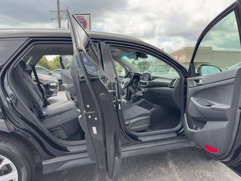 Used 2019 Hyundai Tucson Value AWD/4WD image 11