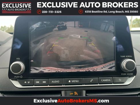 Used 2022 Nissan Altima 2.5 SV image 21