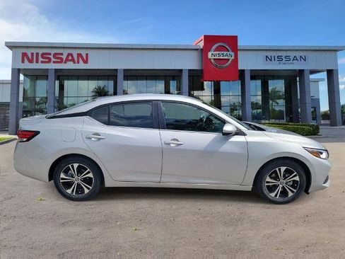 Certified 2023 Nissan Sentra SV w/ All-Weather Package FWD image 3