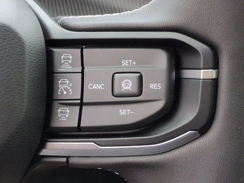 New 2026 Jeep Cherokee Overland AWD/4WD image 28